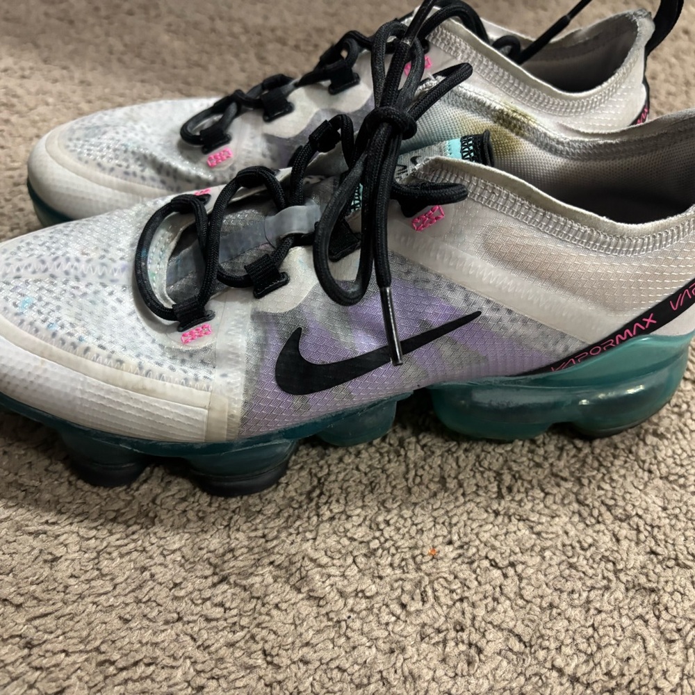 Kids Nike Air VaporMax Flyknit Sneakers Size 6Y